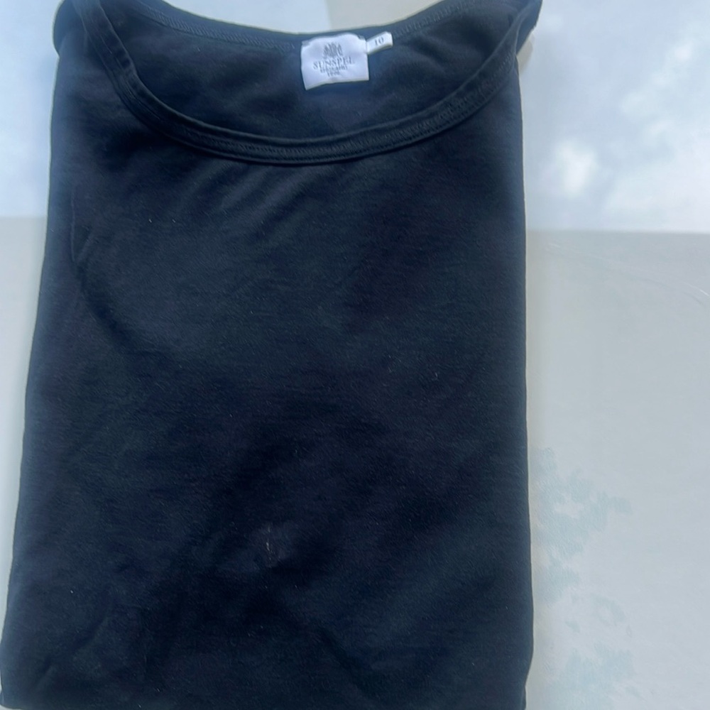 Black sunspel t shirt